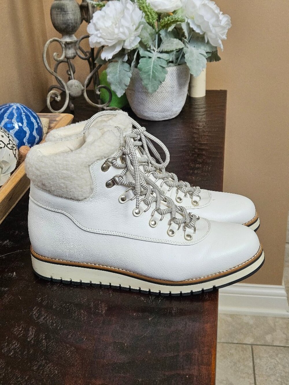White Mountain Women's Faux Leather Shearling Boots, White/Off-White, Sz 10